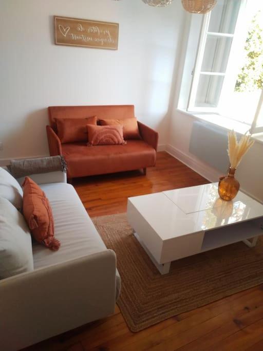 "Le Boheme", Logement Cosy, Au Calme Vertrieu Ngoại thất bức ảnh