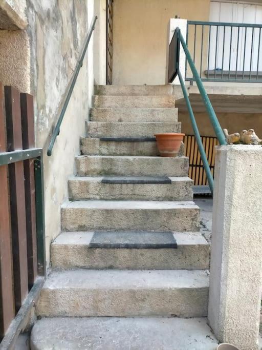 "Le Boheme", Logement Cosy, Au Calme Vertrieu Ngoại thất bức ảnh